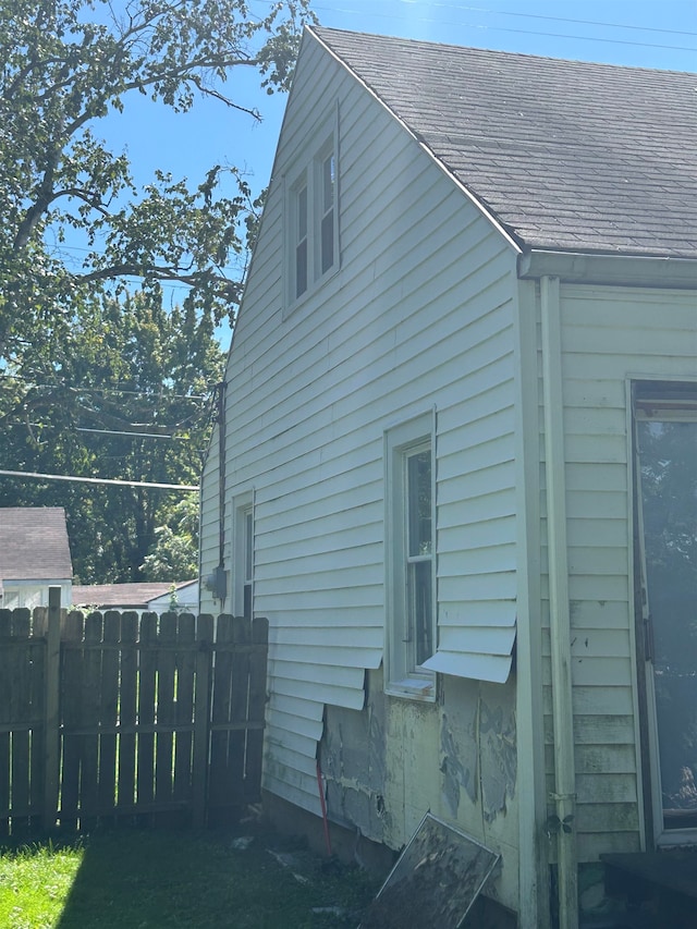 view of property exterior