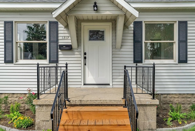 view of property entrance