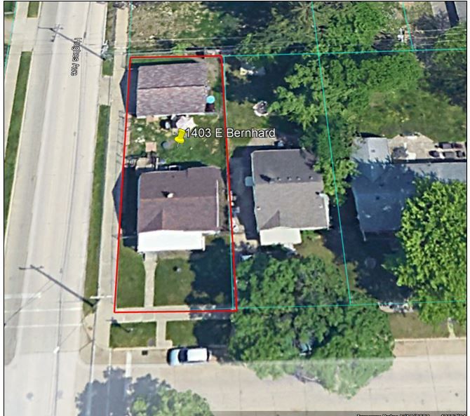 1403 E Bernhard Ave, Hazel Park, MI 48030 - aerial overview of property's location with property boundaries highlighted