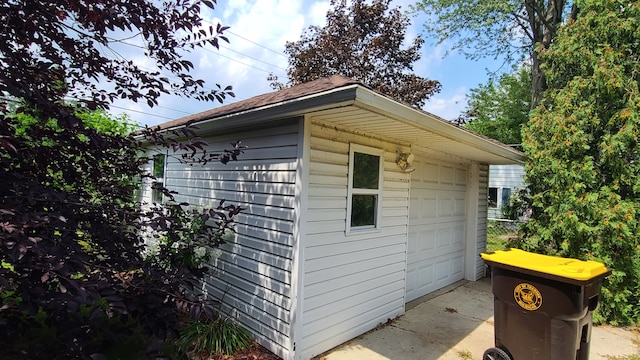 view of outdoor structure with a garage