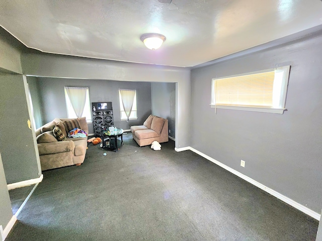 unfurnished room with carpet floors