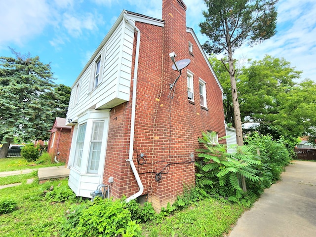 view of home's exterior