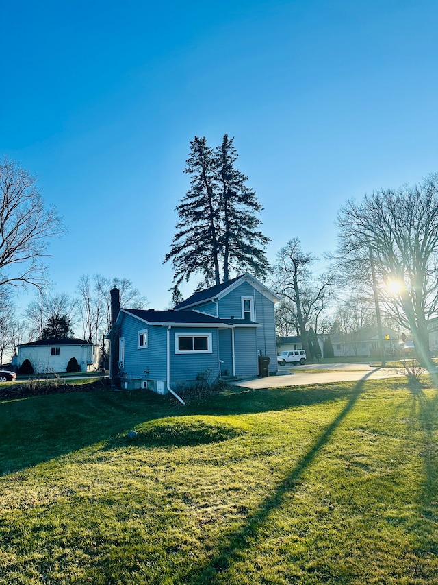 exterior space featuring a yard