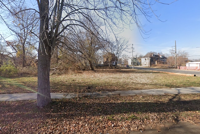 4547 Sheridan St, Detroit, MI 48214