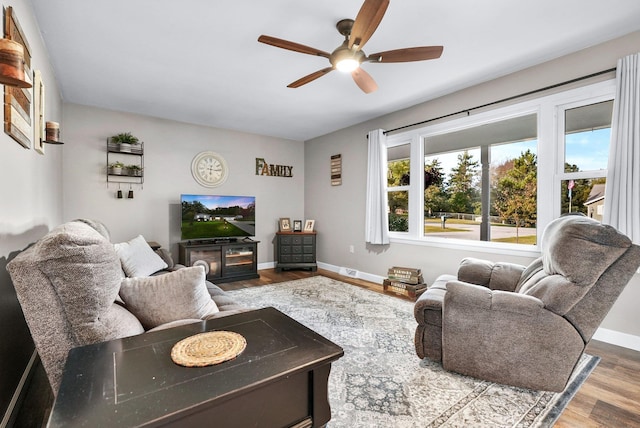 9090 Windsong Ln, Cadillac, MI 49601