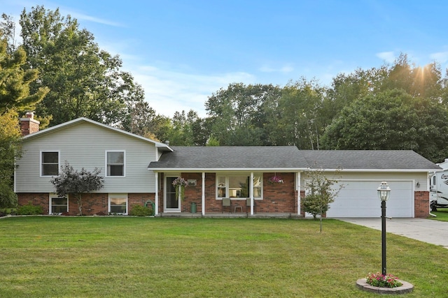 9090 Windsong Ln, Cadillac, MI 49601