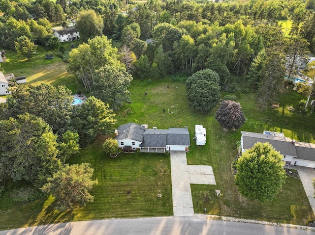 9090 Windsong Ln, Cadillac, MI 49601