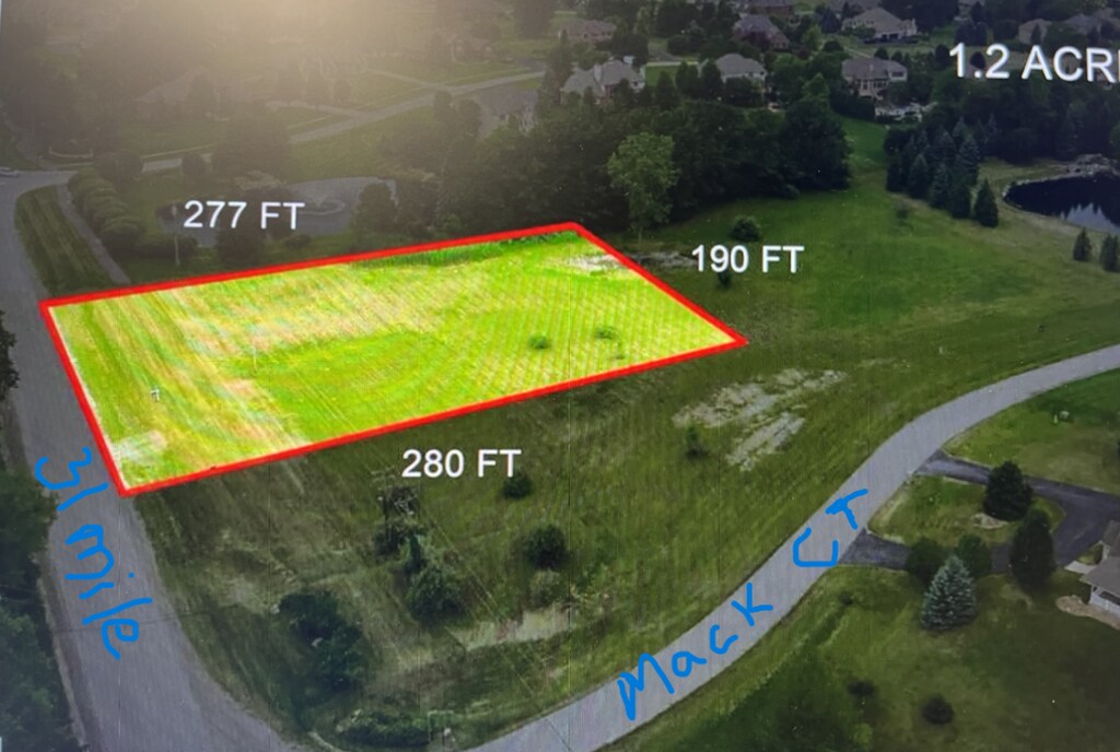 7433 31 Mile Rd, Washington, MI 48095