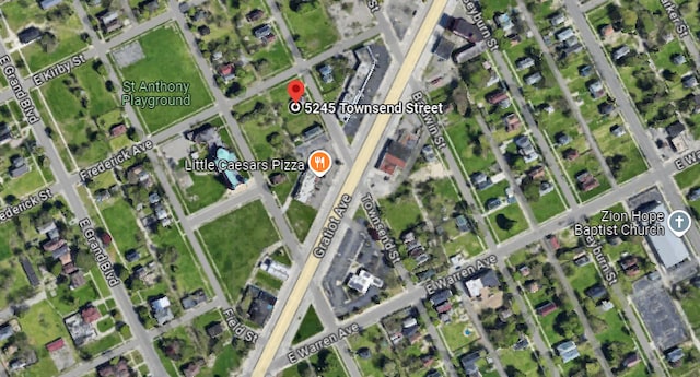 5245 Townsend St, Detroit, MI 48213