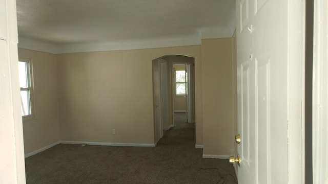 view of carpeted spare room