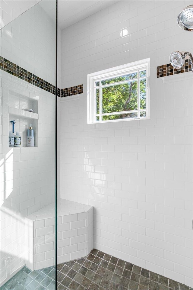 876 S Beach, Pentwater, MI 49449 - bathroom featuring tiled shower