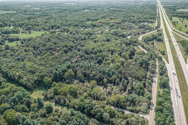 9082 Runyan Lake Rd, Fenton, MI 48430