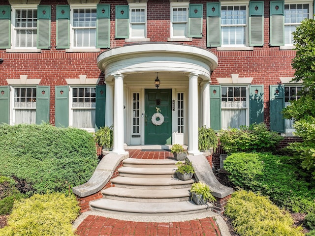 view of property entrance