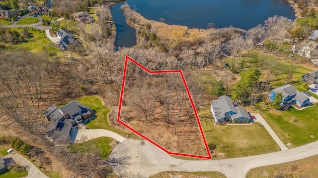 10468 Oak Shore Dr, South Lyon, MI 48178