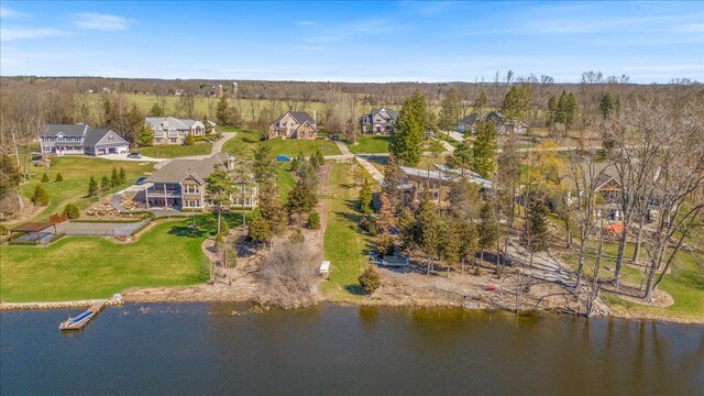 10468 Oak Shore Dr, South Lyon, MI 48178
