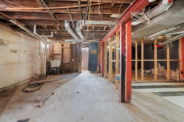 basement with sink