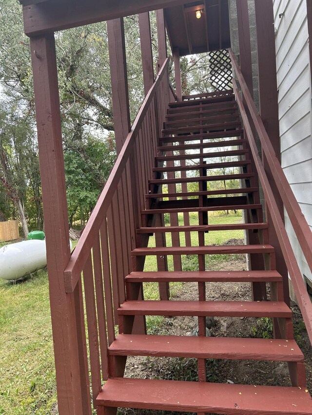 13664 Wabasis Ave NE, Cedar Springs, MI 49319 - view of stairs