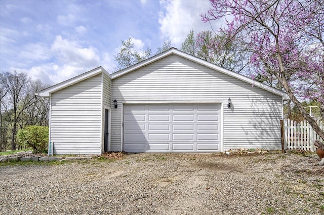 688 Uphill Rd, Milford, MI 48381 - photo 4