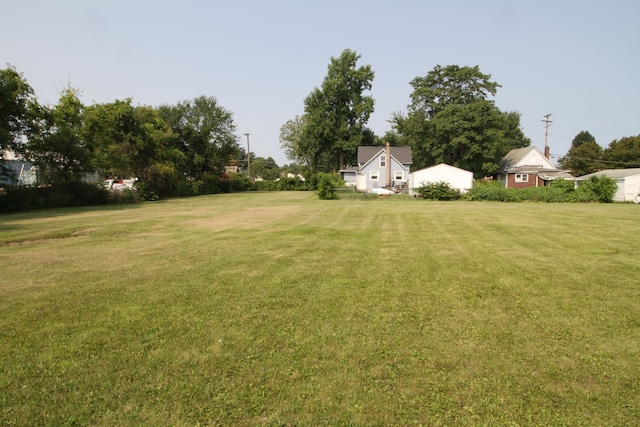 43 Avery St, Mount Clemens, MI 48043 - photo 4
