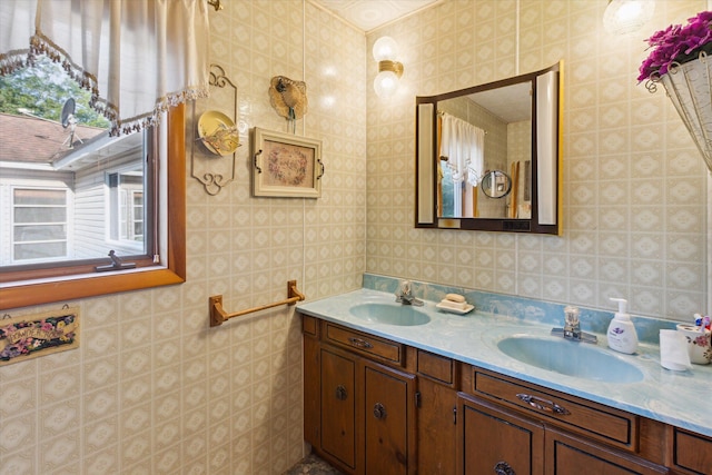 bathroom with vanity