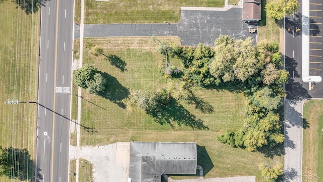 765 N Center Rd, Saginaw, MI 48638