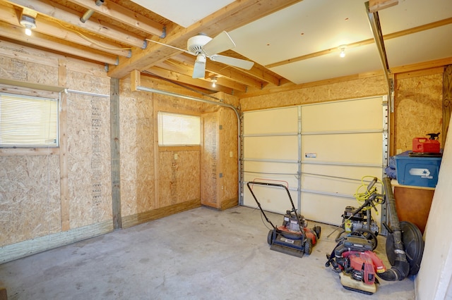 garage featuring ceiling fan