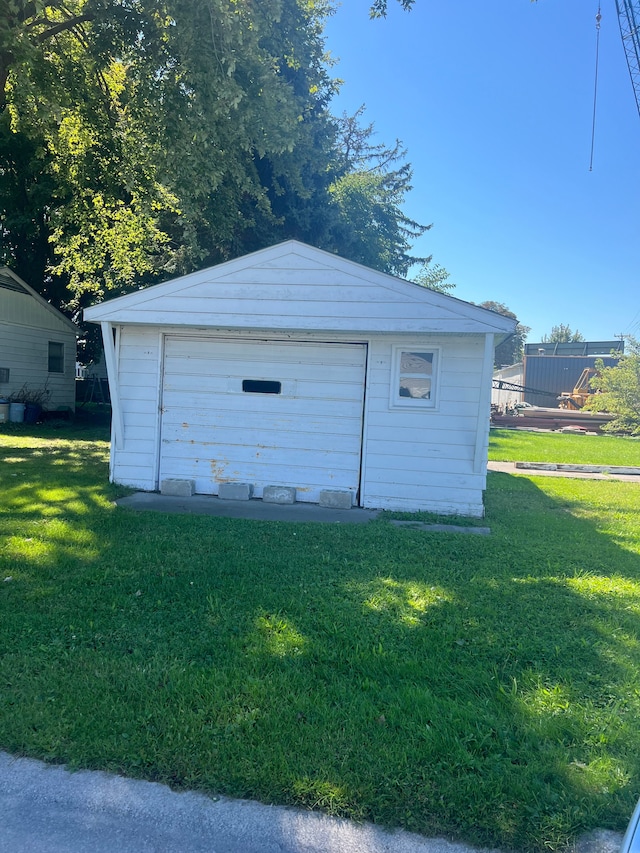 1305 S Parker St, Marine City, MI 48039