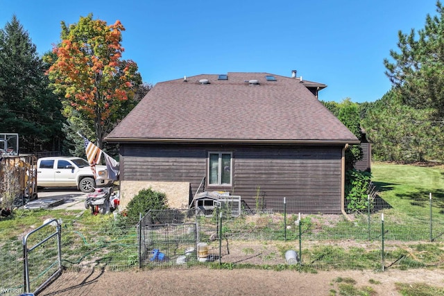 view of property exterior