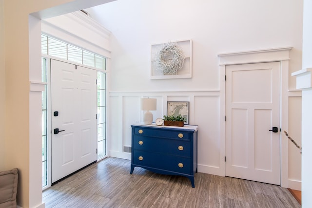 entryway featuring hardwood / wood-style floors