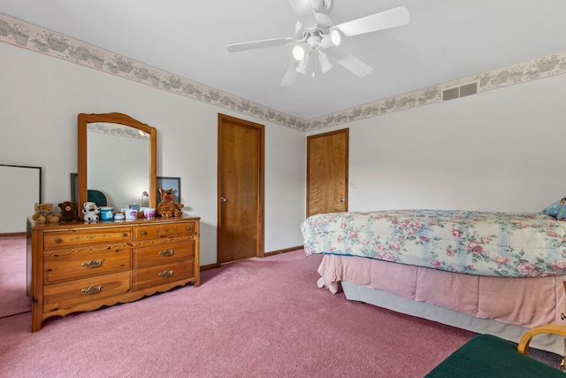 bedroom with light carpet and ceiling fan