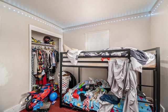 bedroom with a closet