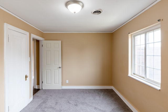 16184 Manor St, Detroit, MI 48221 - carpeted spare room featuring ornamental molding and baseboards