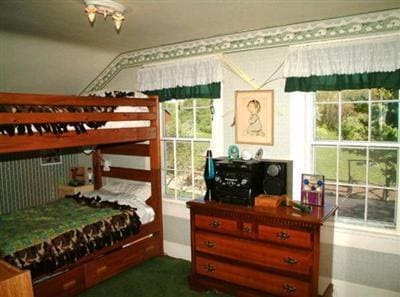 5295 Belding Rd NE, Rockford, MI 49341 - bedroom with baseboards