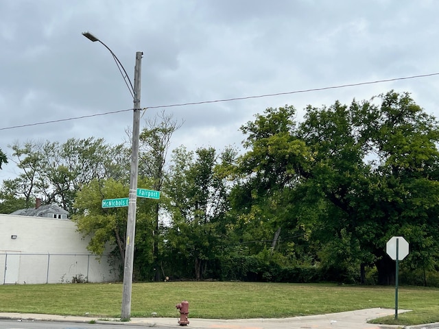 12947 E Mcnichols Rd, Detroit, MI 48205