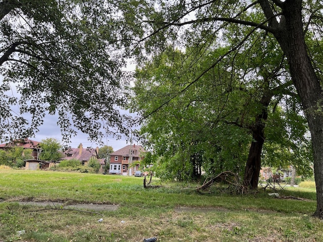 4404 Helen St, Detroit, MI 48207