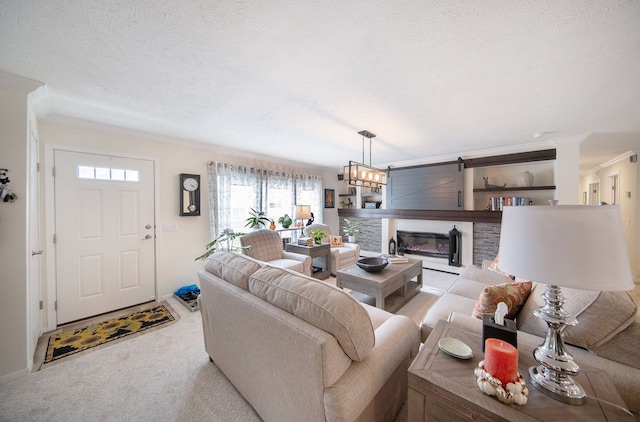 carpeted living room with a textured ceiling, an inviting chandelier, and ornamental molding