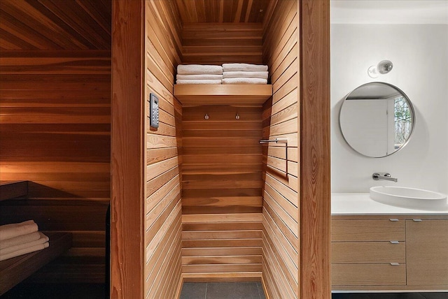 view of sauna / steam room