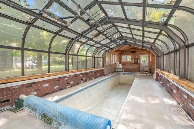 89 E Chicago St, Quincy, MI 49082 - view of pool