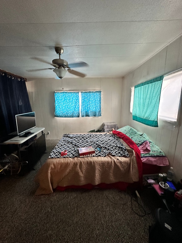 bedroom with carpet floors and ceiling fan