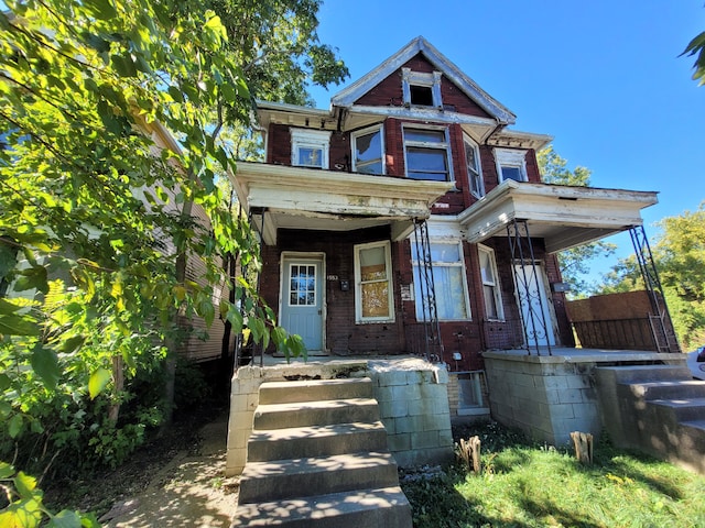 view of front of home with covered porch