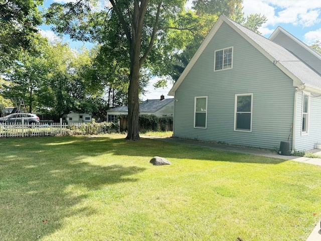 exterior space with a yard