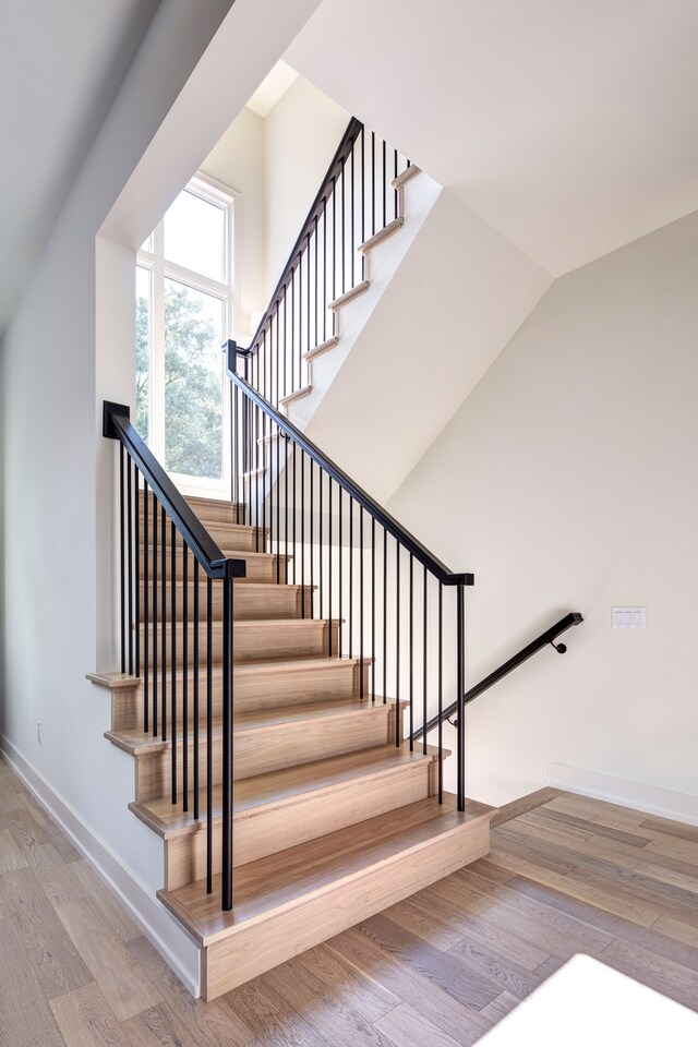 827 Larchlea Dr, Birmingham, MI 48009 - stairway featuring wood finished floors and baseboards