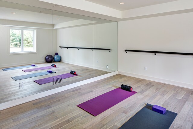 827 Larchlea Dr, Birmingham, MI 48009 - workout room featuring wood finished floors, baseboards, and recessed lighting
