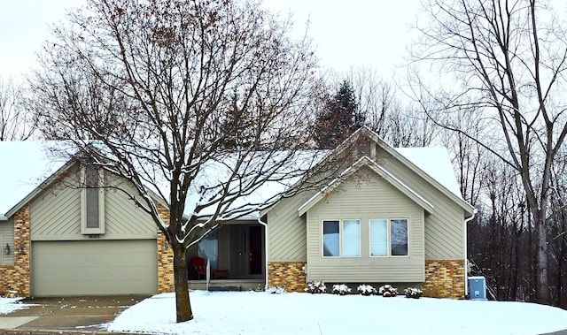 view of front of house with a garage