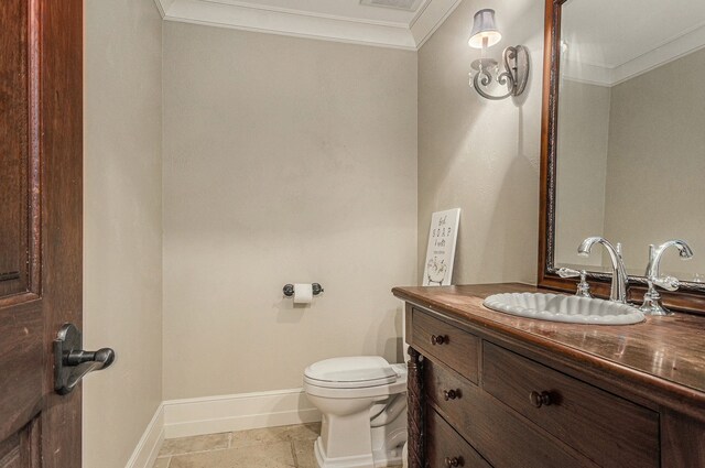 26061 Hawthorne Dr, Franklin, MI 48025 - half bathroom featuring crown molding, vanity, toilet, and baseboards