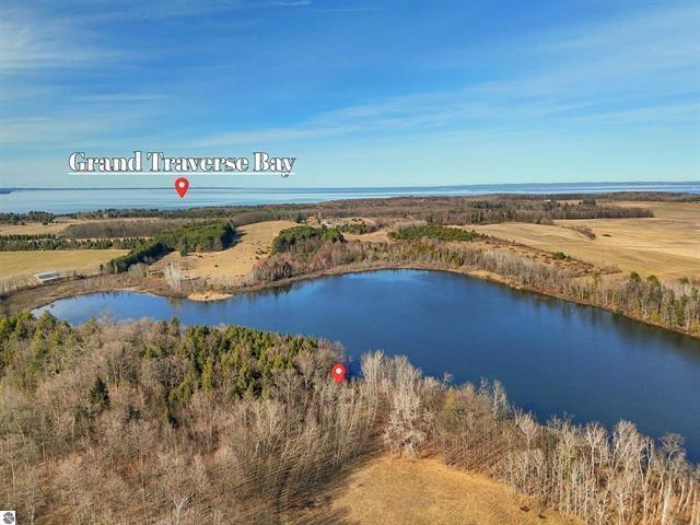 3900 Swaney Rd, Traverse City, MI 49686 - photo 14