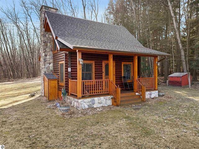 3900 Swaney Rd, Traverse City, MI 49686 - photo 9