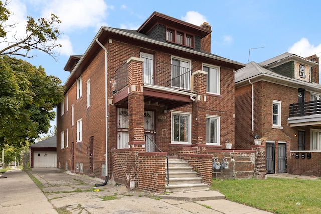 view of front of property with a balcony