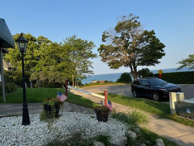 view of yard with a water view