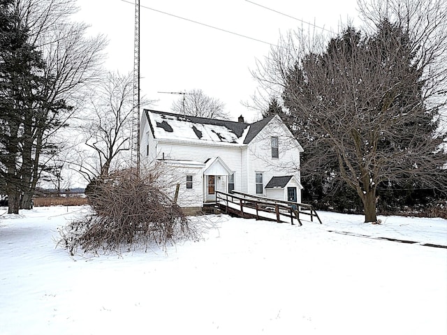 view of front of home featuring a wooden deck